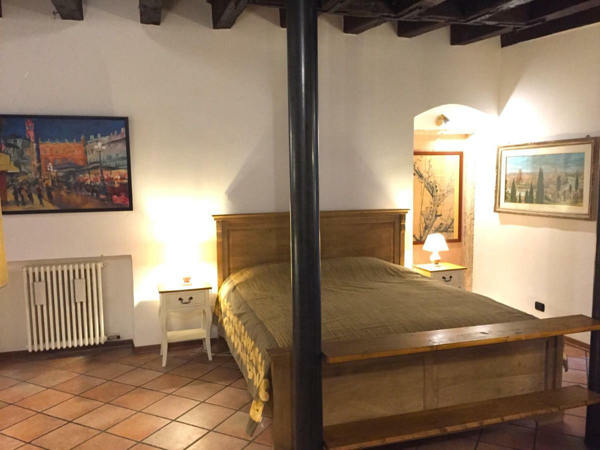 Apartmán Casa Al Teatro Verona Exteriér fotografie